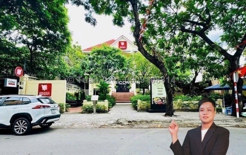 Bán Siêu Phẩm VILLA mặt tiền Xuân Thủy, Thảo Điền, Q.2. DT: 897m2, Sổ Đỏ. Giá: 405 tỷ. LH: 0909108814